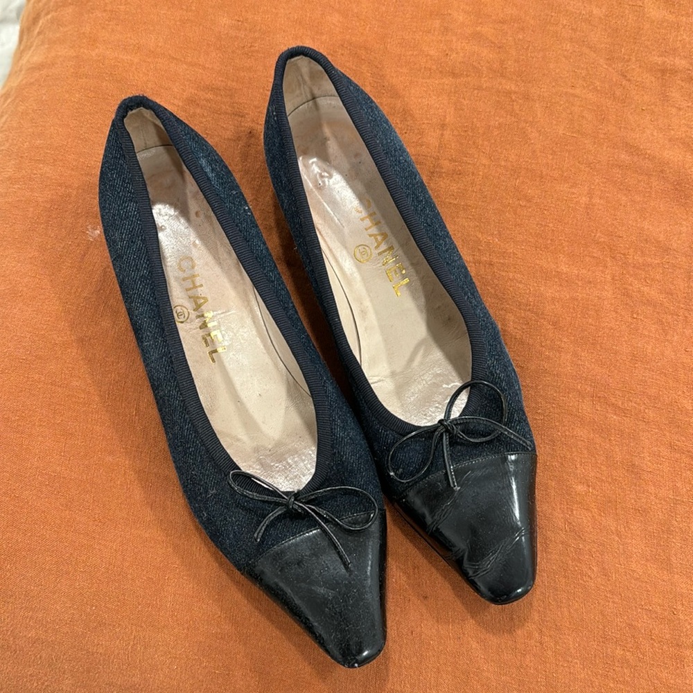 DENIM CHANEL HEEL SIZE40